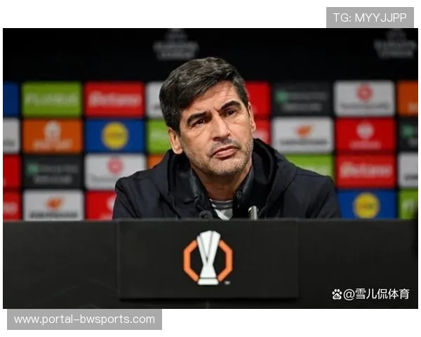 里昂主帅丰塞卡谈十连胜,强调团队纪律性 里昂主帅丰塞卡谈十连胜,强调团队纪律性