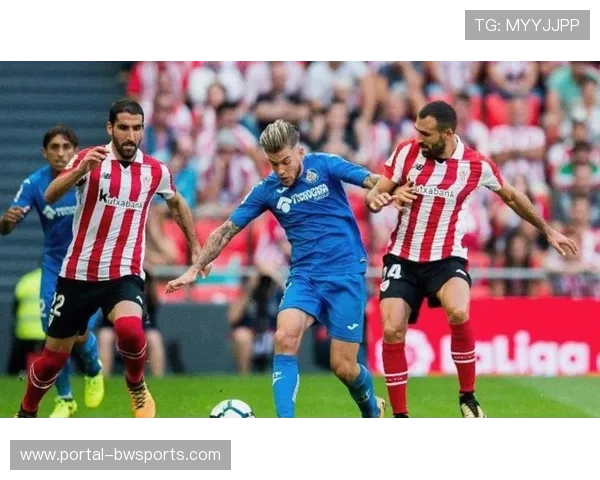 赫塔费2-1险胜比利亚雷亚尔,萨特里亚诺与阿兰巴里点球制胜 赫塔费2-1险胜比利亚雷亚尔,萨特里亚诺与阿兰巴里点球制胜